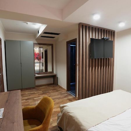 Hotel City In Kočani 外观 照片